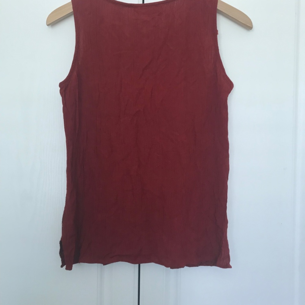 Carol little whimsical red tank top - Picture 3 of 3